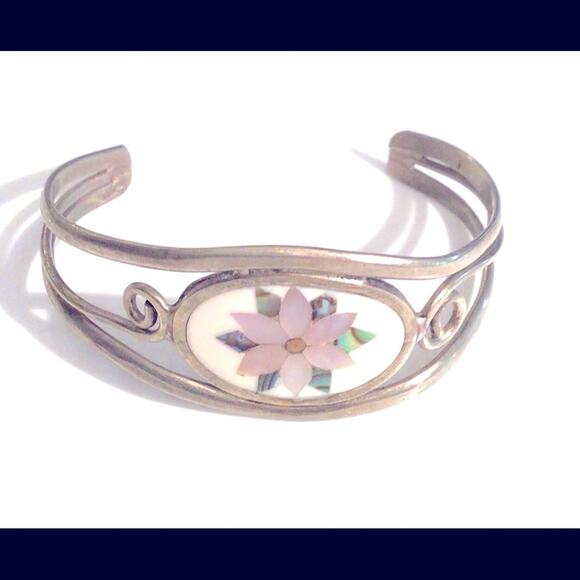 VTG Mexican Silver CUFF BRACELET Flower Floral Abaone Shell Mother of Pearl 6” - Picture 1 of 8